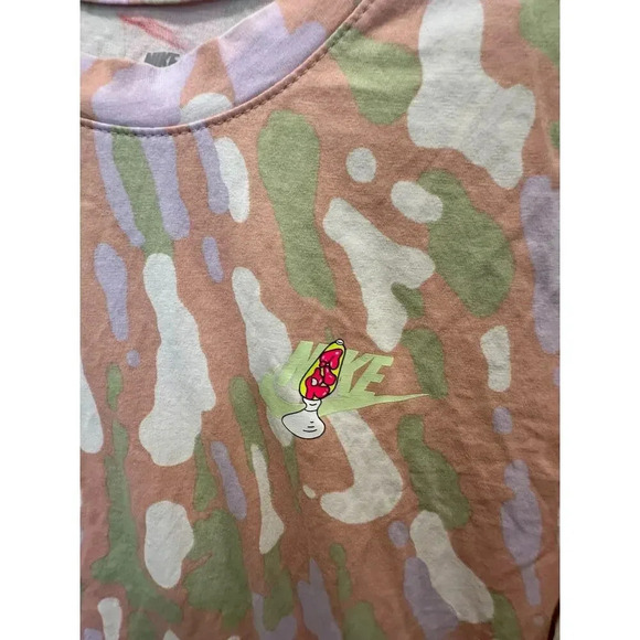 Nike NSW "Sports Are A Trip" Tie Dye Sportswear T-Shirt Size Medium - Picture 4 of 5